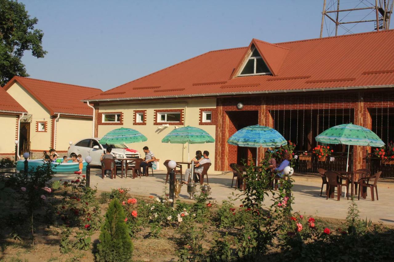 Selena Hotel Qusar Exterior photo
